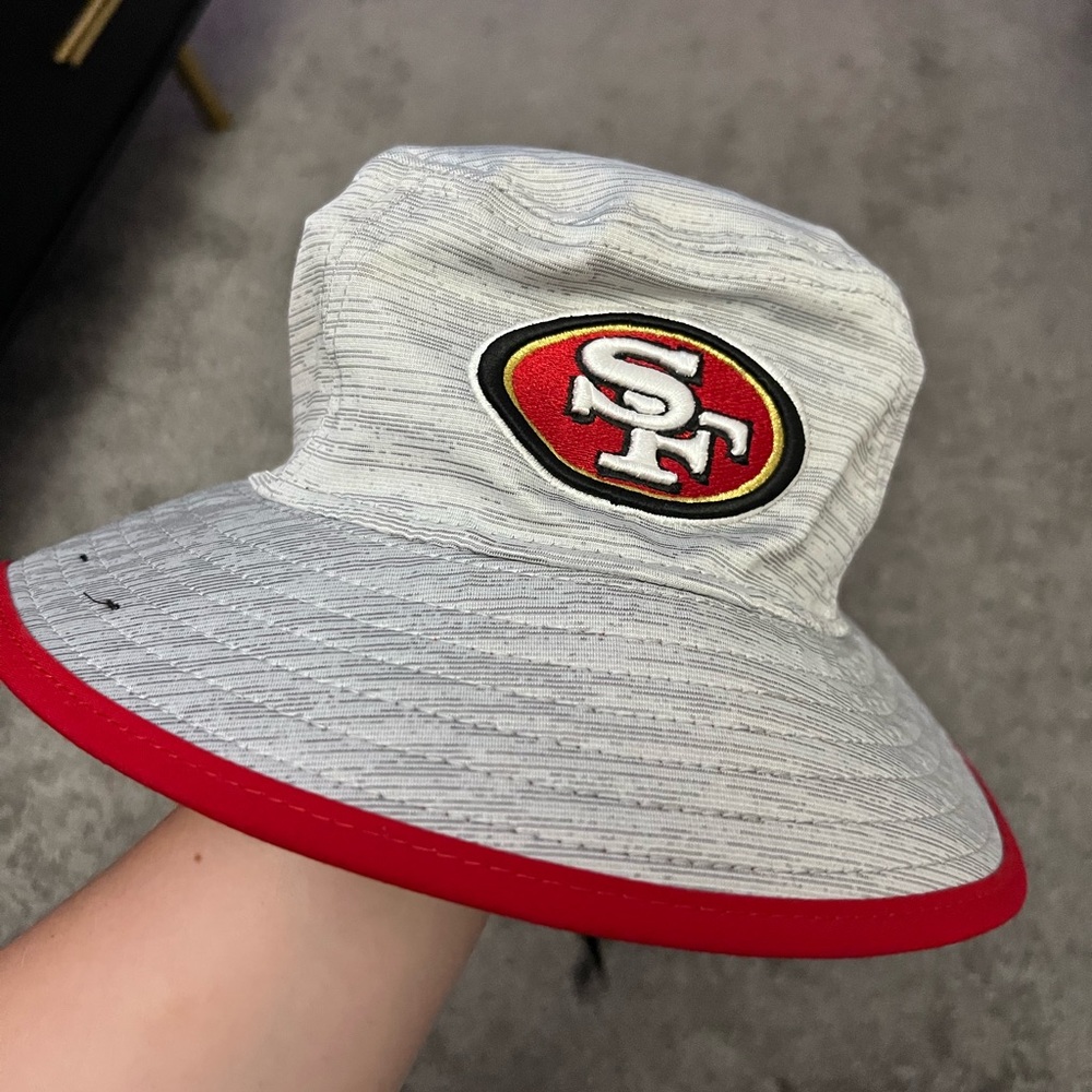 NFL 49ers bucket hat